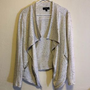 White and black speckled cardigan/soft blazer